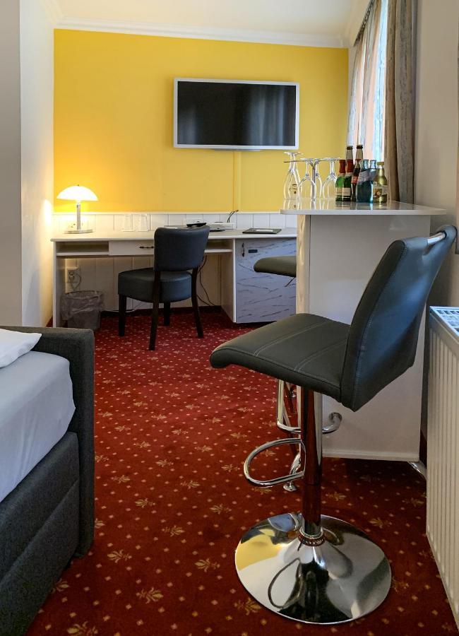 Hotel Carl Von Clausewitz Лайпциг Екстериор снимка