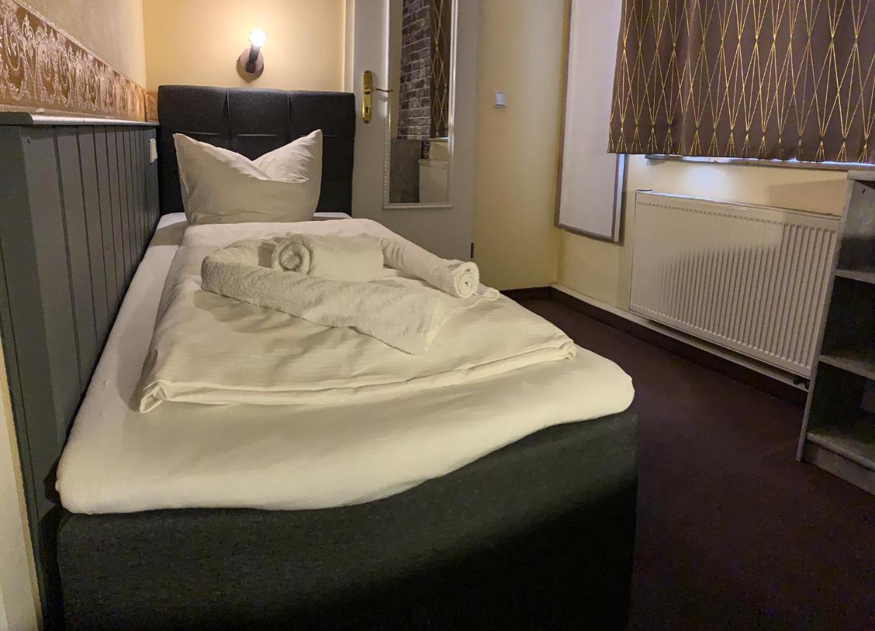 Hotel Carl Von Clausewitz Лайпциг Екстериор снимка
